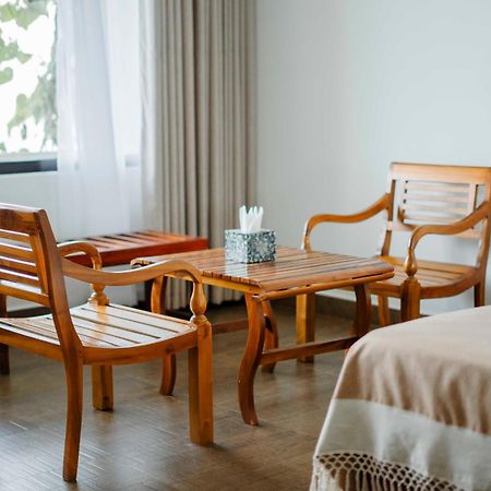 Bay Vista Hotel อารูกัมเบย์ ภายนอก รูปภาพ