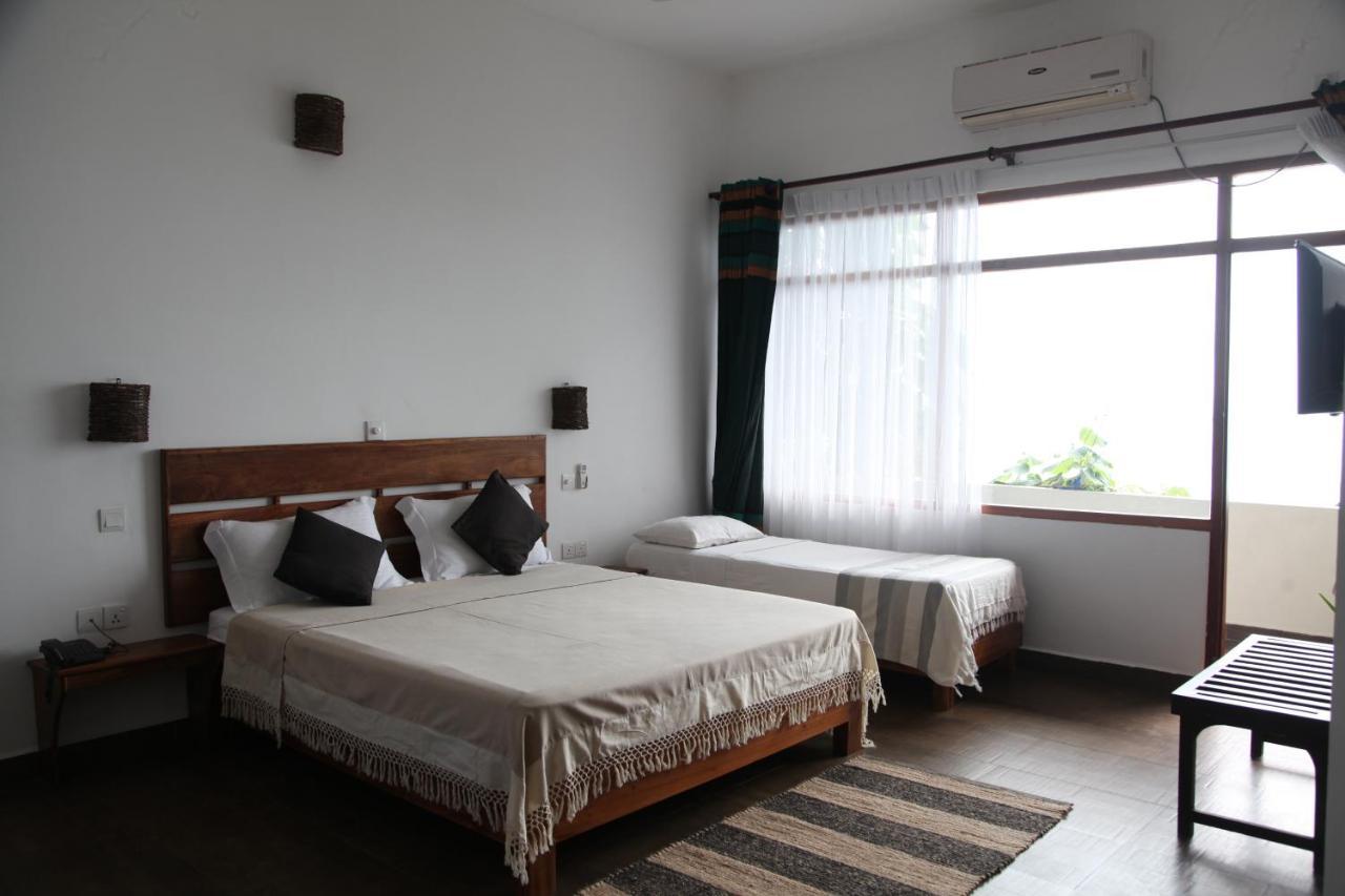 Bay Vista Hotel อารูกัมเบย์ ภายนอก รูปภาพ