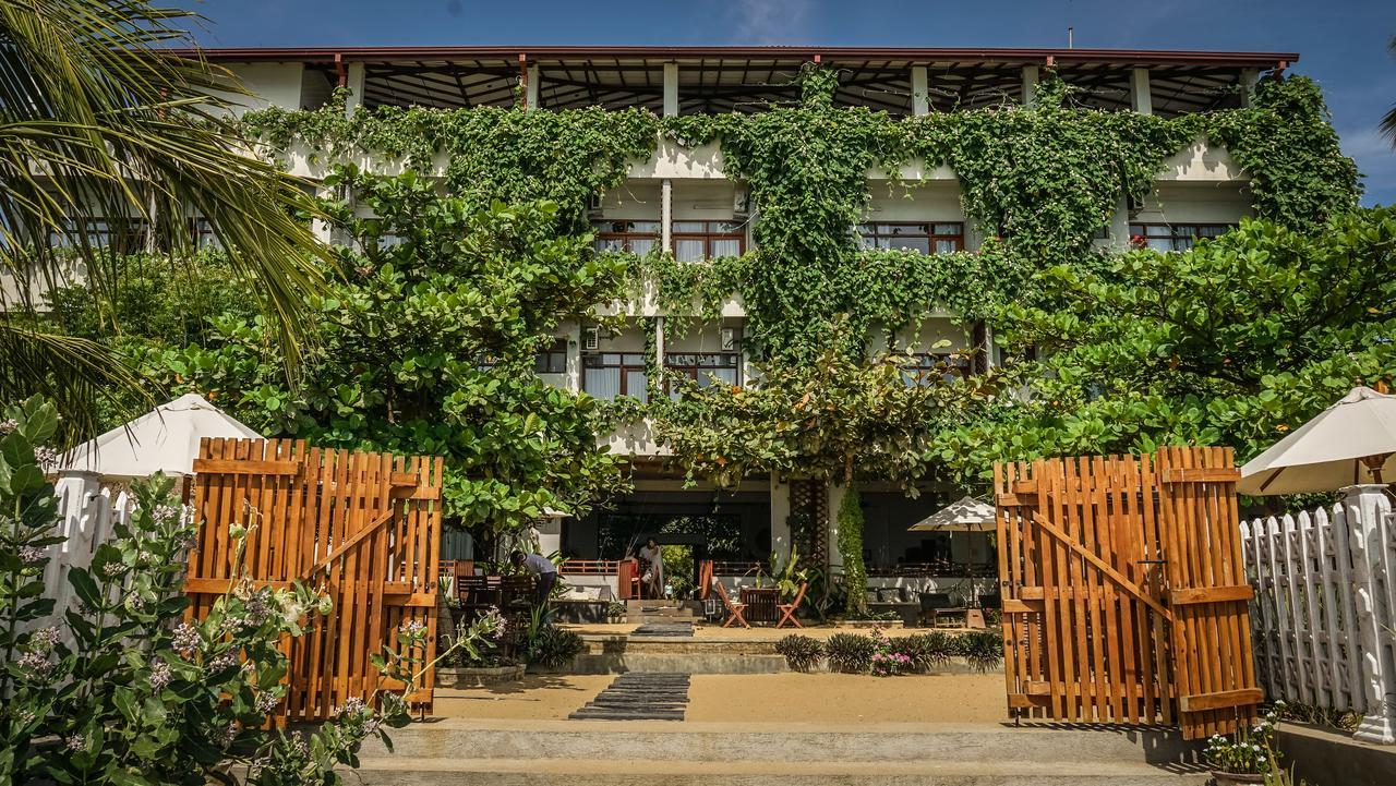 Bay Vista Hotel อารูกัมเบย์ ภายนอก รูปภาพ